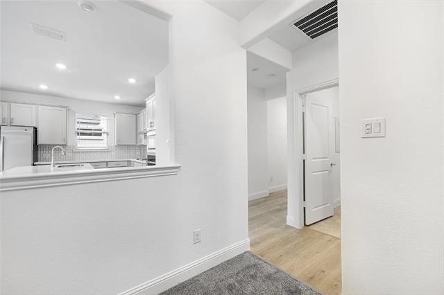 Building Photo - 15029 Hierba Mora Dr
