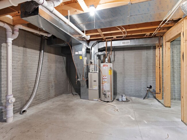 Building Photo - Renter's Dream with Triple Car Garage