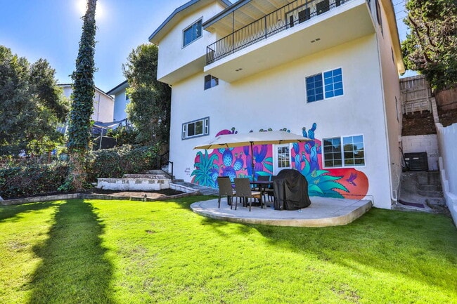 Building Photo - Furnished Room for Rent – Modern Co-Living Home (5 Bed, Shared Common Areas) Near SDSU (0.5 Miles)