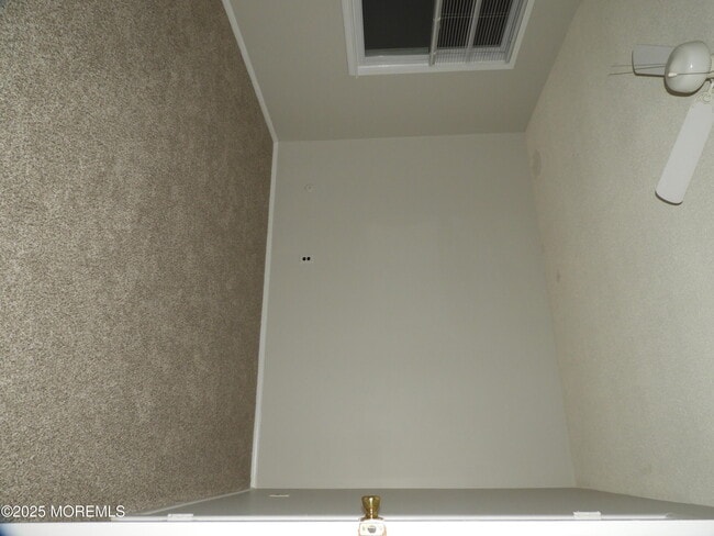 Building Photo - 330 Barcelona Dr