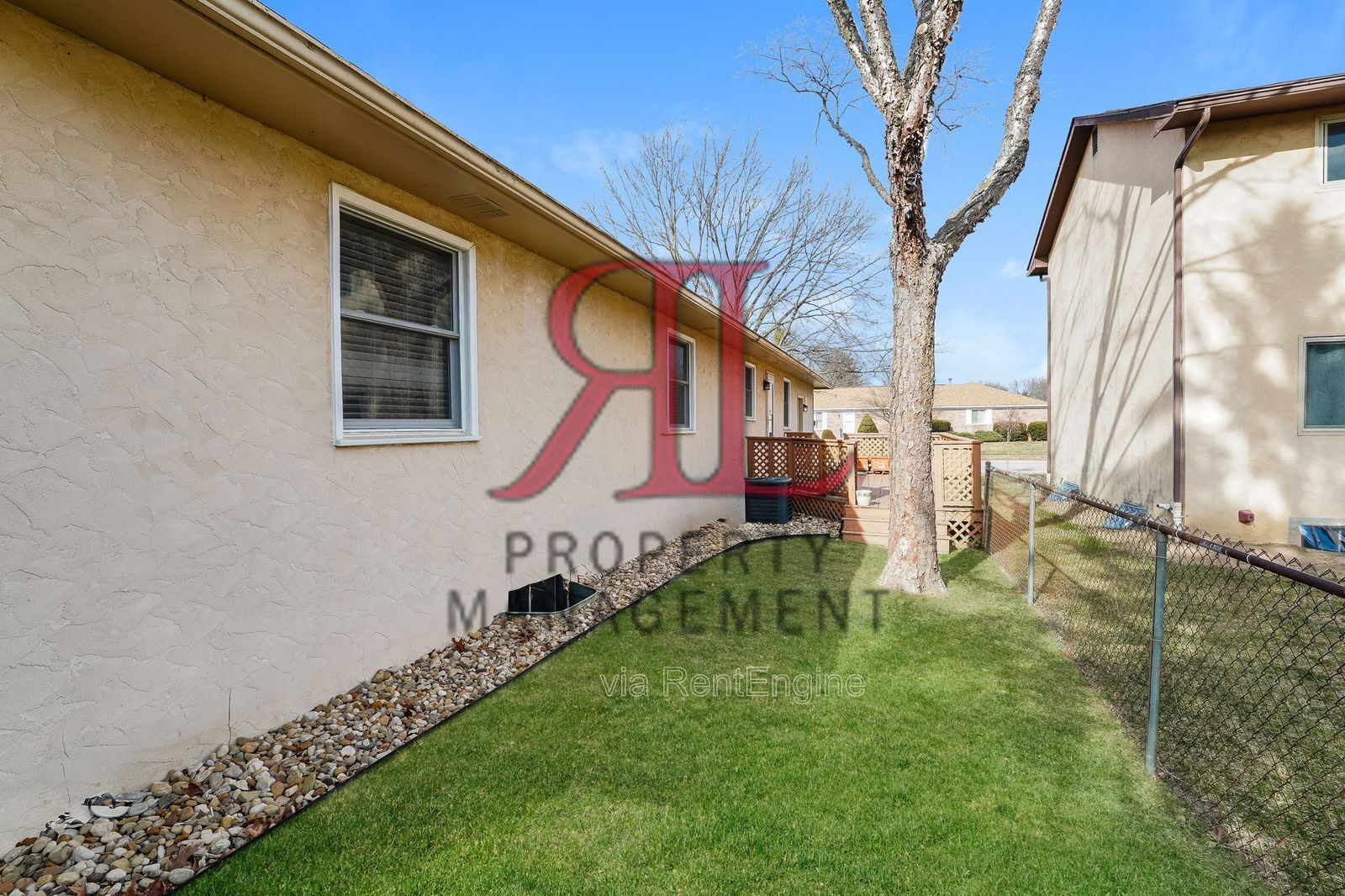 Building Photo - 1869 Drew Ave