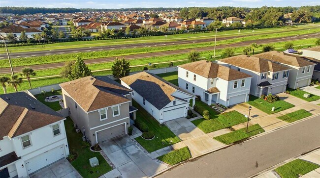 Building Photo - 34118 Jasper Stone Dr