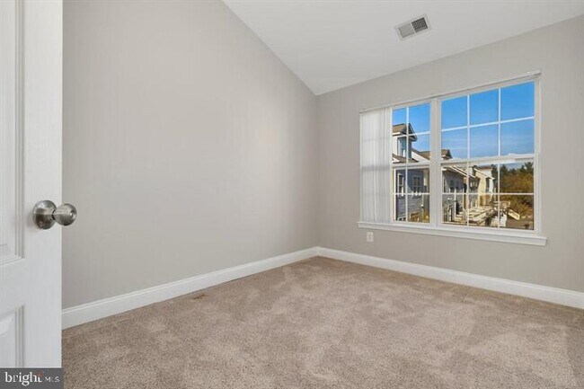 Building Photo - 23411 Rainbow Arch Dr