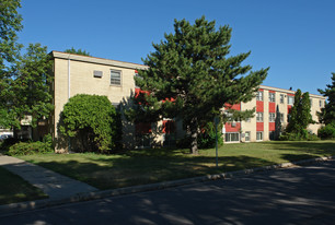 Building Photo - McCarron's View Apartments