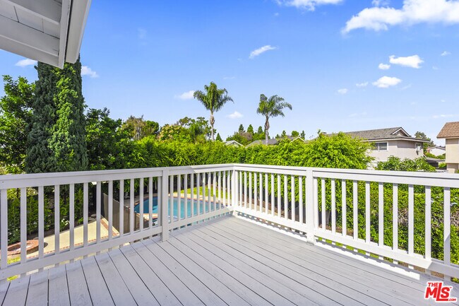 Building Photo - 15151 Marne Cir