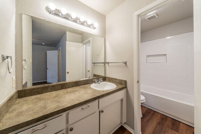 Building Photo - 3109 Las Vegas Trail