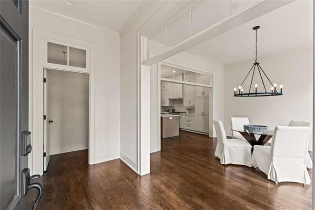 Building Photo - 117 McKnight Dr
