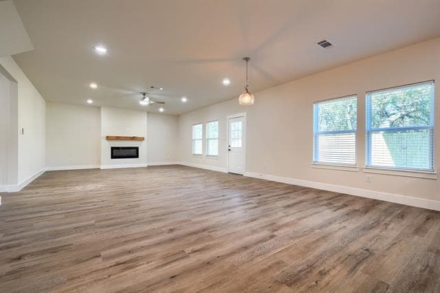 Building Photo - 1115 Bell St