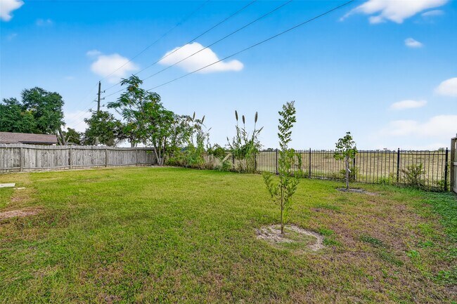 Building Photo - 1114 Briarmead Dr