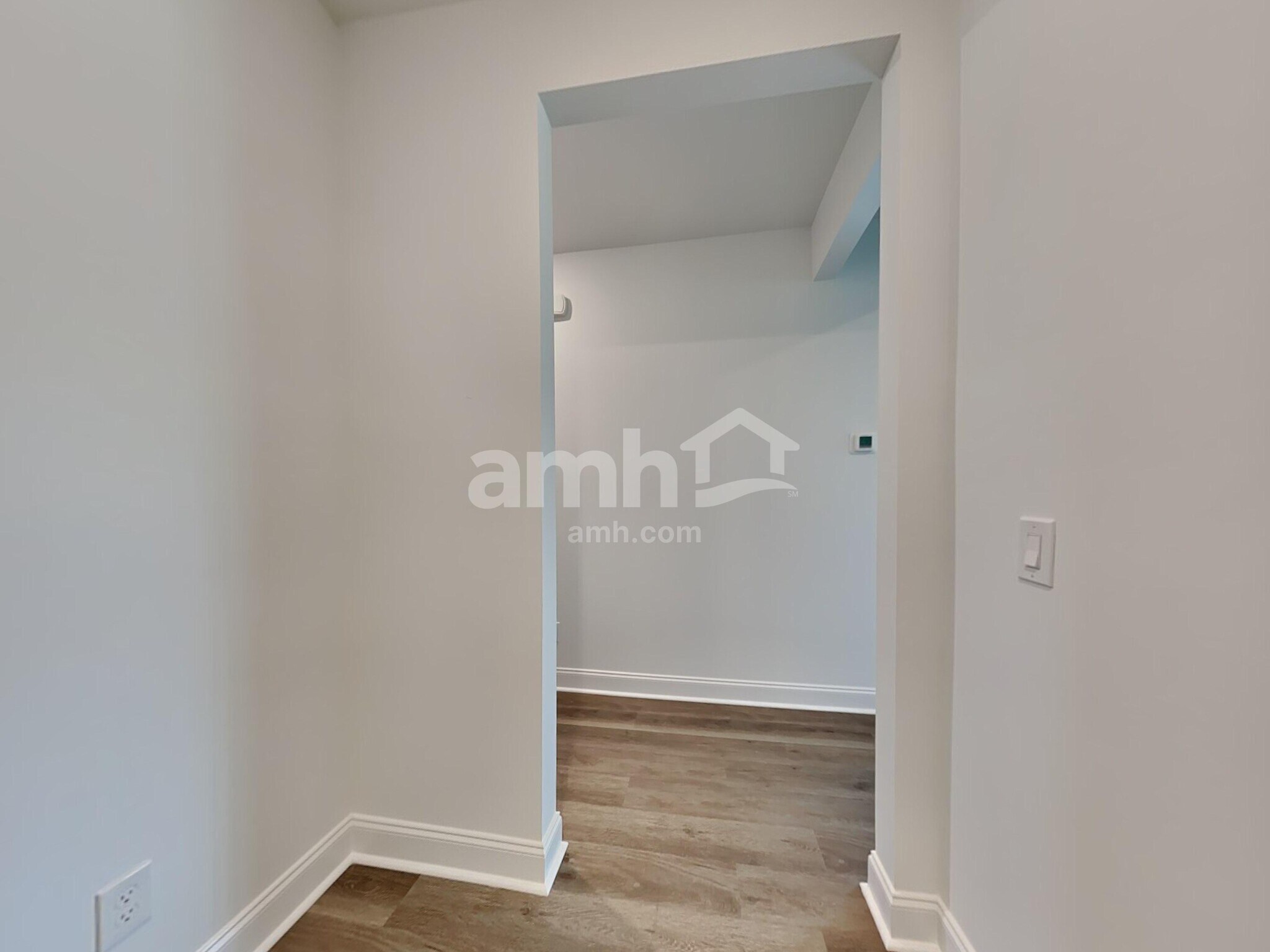 Building Photo - 565 Plumeria Ln