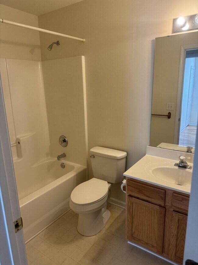 Building Photo - 1410 Juniper Hills Ln
