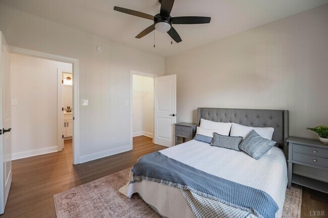 Building Photo - 536 Leesville Rd