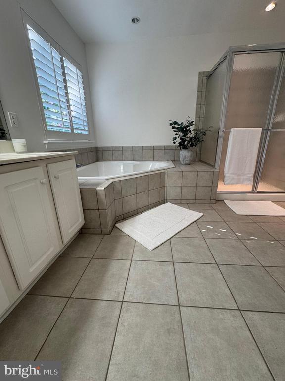 Building Photo - 2700 Piscataway Run Dr