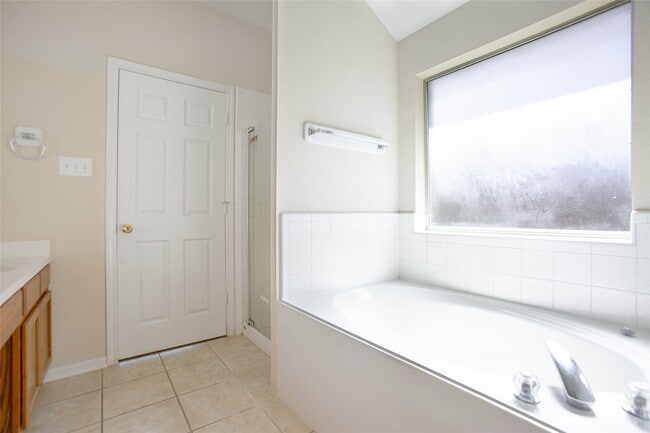 Building Photo - 3722 Primrose Trace Ln