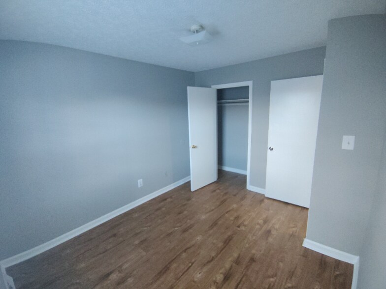 Building Photo - 29 Fonda Dr