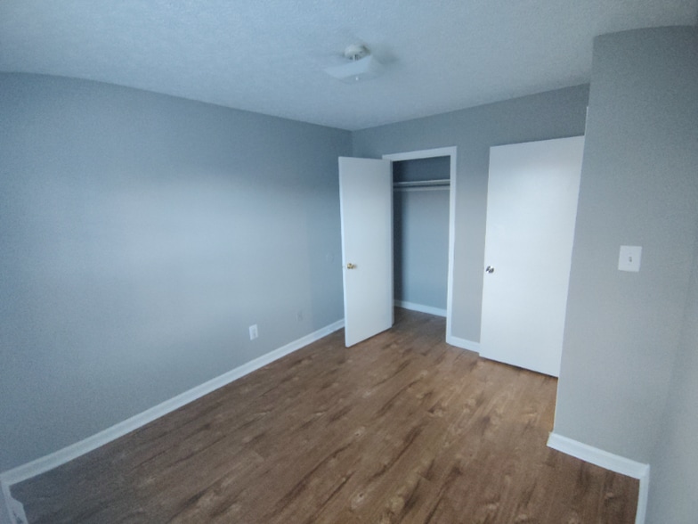 Building Photo - 36 Duguid Dr