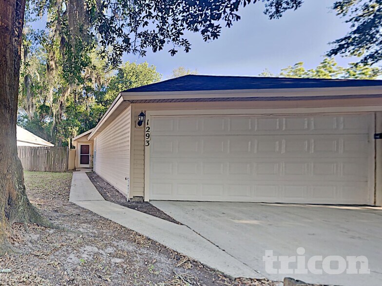 Building Photo - 1293 Munson Cove Dr
