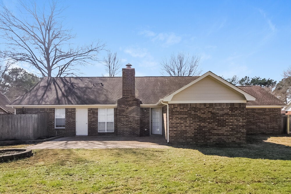 Building Photo - 250 German Creek Cove