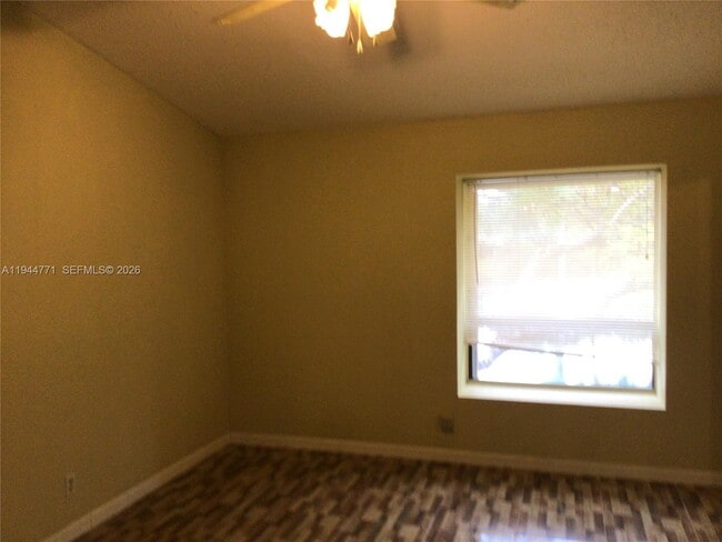 Building Photo - 4722 NW 82nd Ave