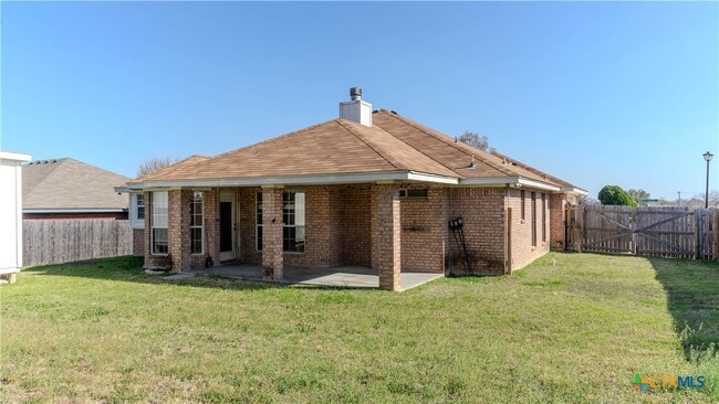 Building Photo - 4101 Whispering Oak Dr