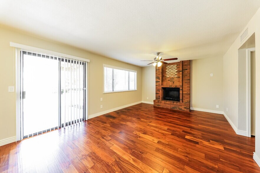 Building Photo - 6710 W Wescott Dr