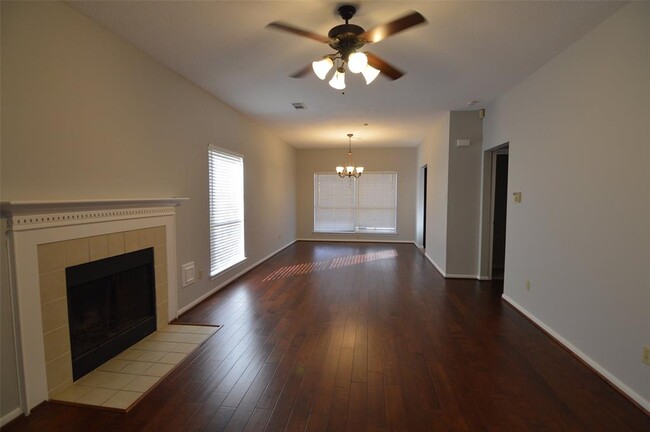 Building Photo - 11322 Rocky Mill Dr