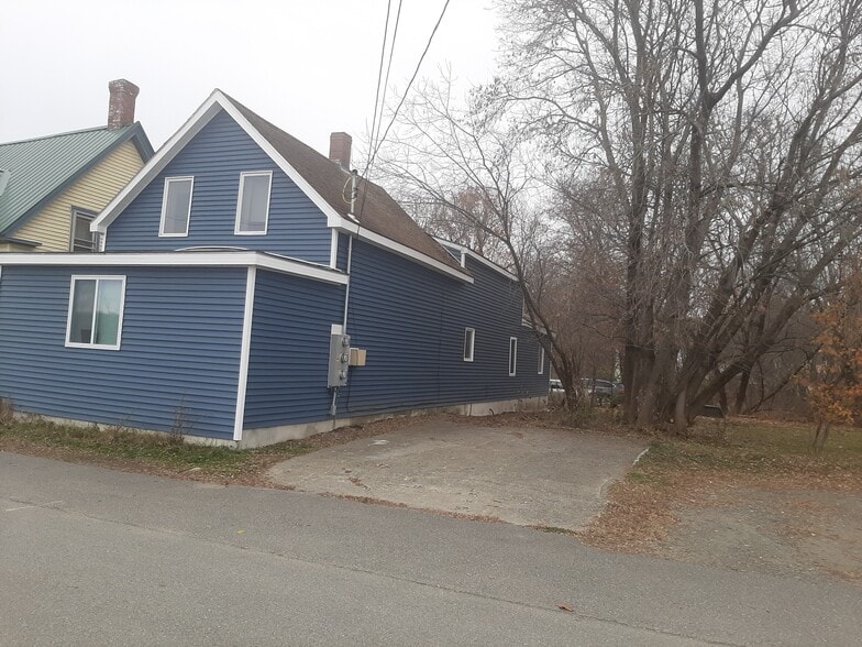 Exterior - 241 Water St