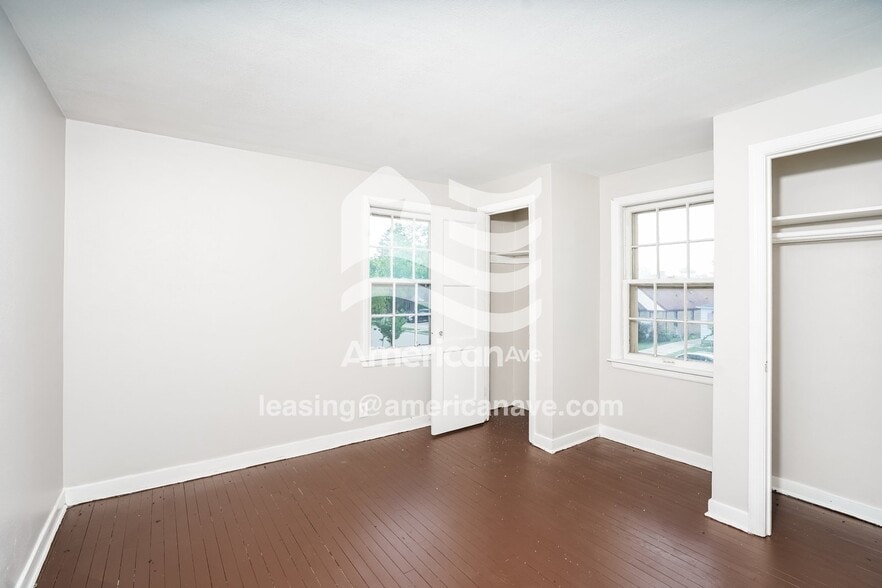 Building Photo - 2408 Webster St