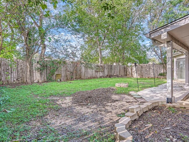 Building Photo - 1209 Speer Ln