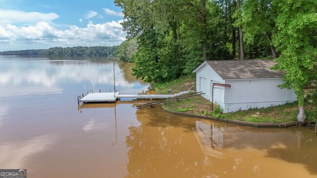 Building Photo - 212 Southland Dr