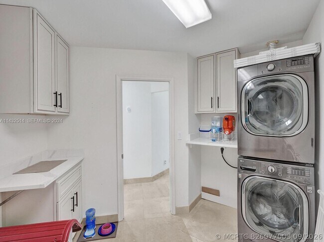 Building Photo - 4495 Woodfield Blvd