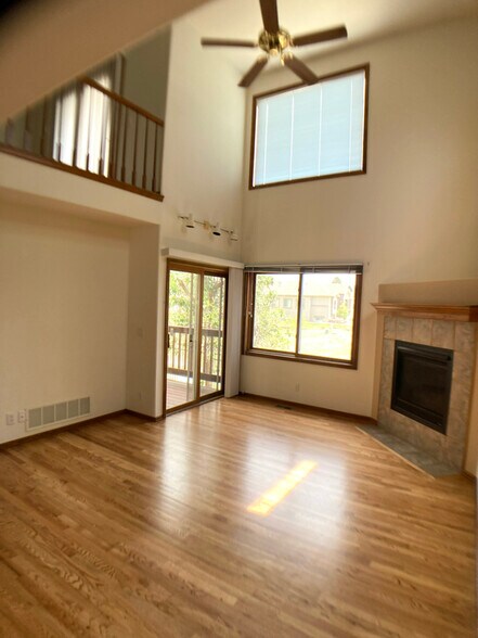 Building Photo - 0 Luxury Ln