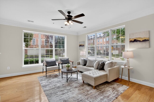 Building Photo - 23 Swanton Ln