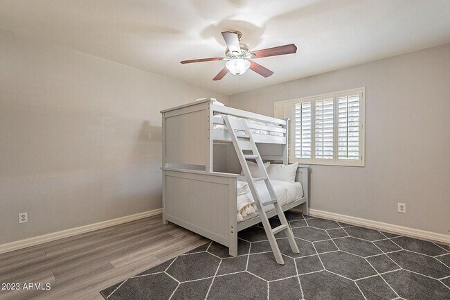 Building Photo - Beautiful full furnished home in desirable North Scottsdale