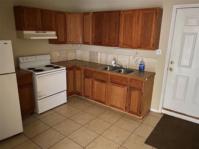 Building Photo - 6429 FM 2218 Rd