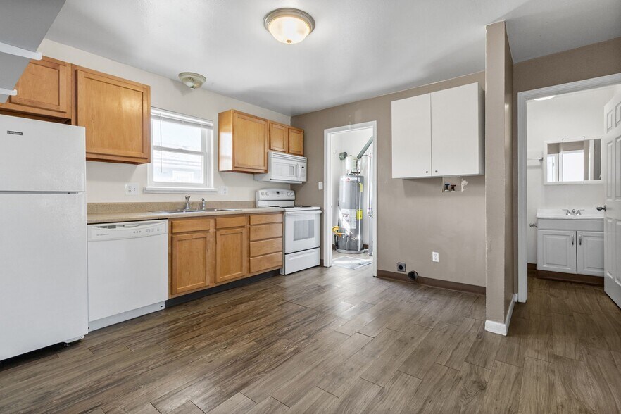 Building Photo - 4021 Goodell Ln
