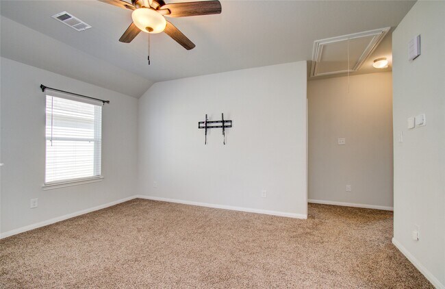 Building Photo - 3504 Cannon Dr
