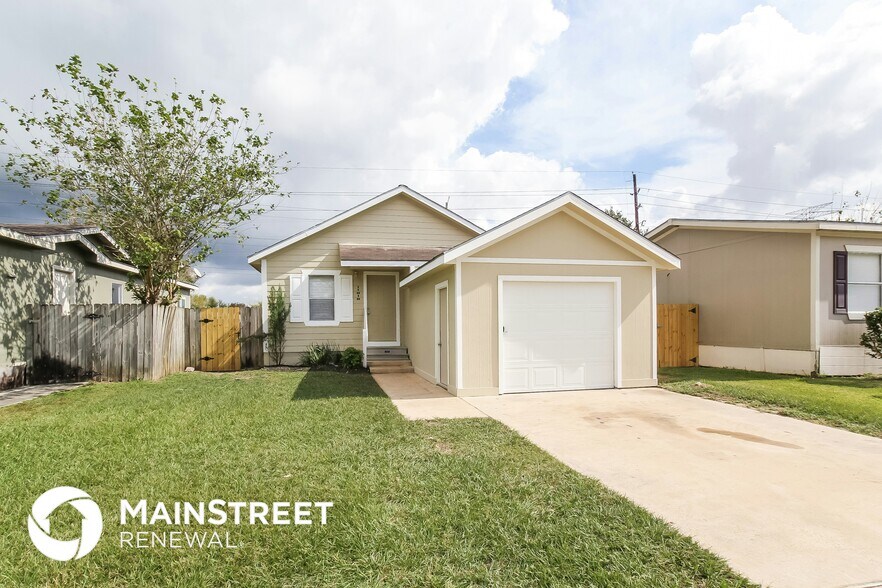 Primary Photo - 11818 Greenspark Ln