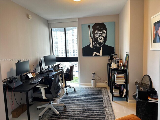 Building Photo - 5252 NW 85th Ave