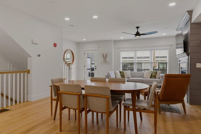 Building Photo - 50 Cate St