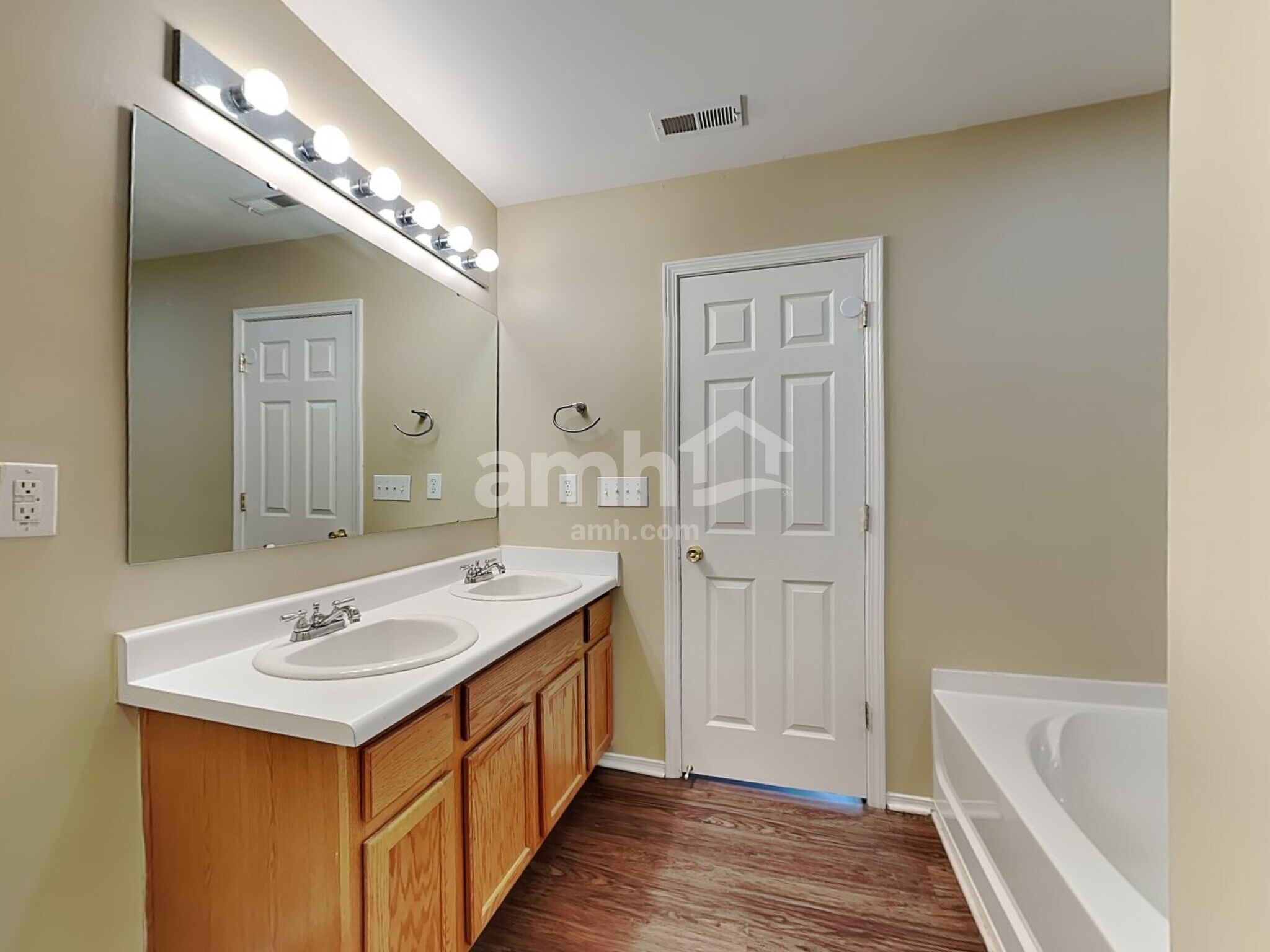Building Photo - 3104 Asheton Grove Ct