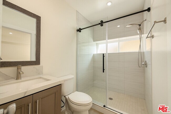 Building Photo - 5244 Whitsett Ave