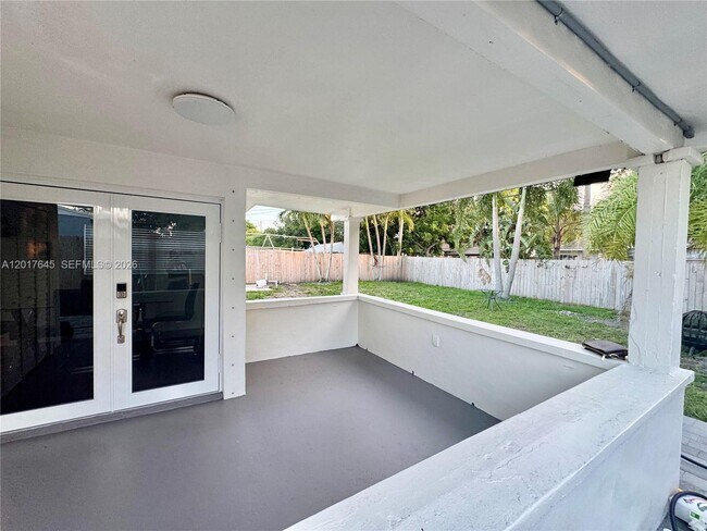 Building Photo - 3010 N 73rd Ave