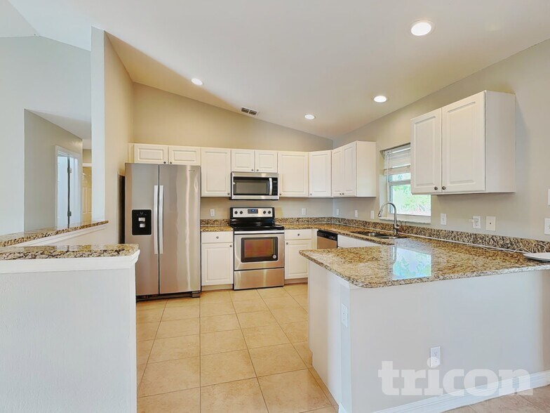 Building Photo - 12572 Buffing Rd