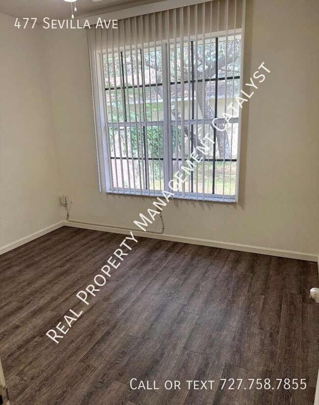 Building Photo - 477 Sevilla Ave