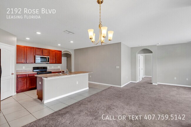 Building Photo - 2192 Rose Blvd