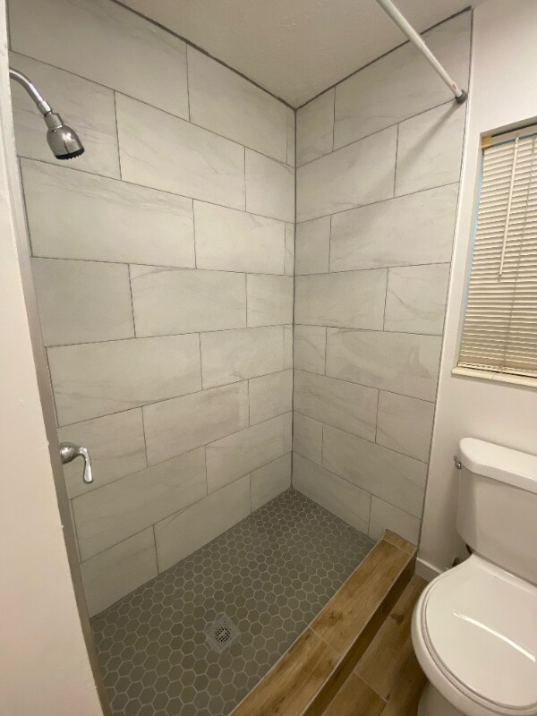 Building Photo - 275 Pennsylvania Dr