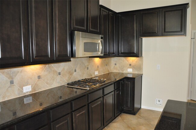 Building Photo - 8161 Tranquil Lake Way