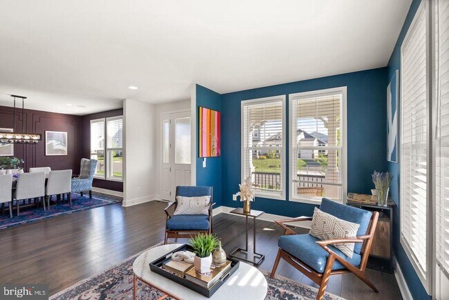 Building Photo - 1108 Coubertin Dr SE