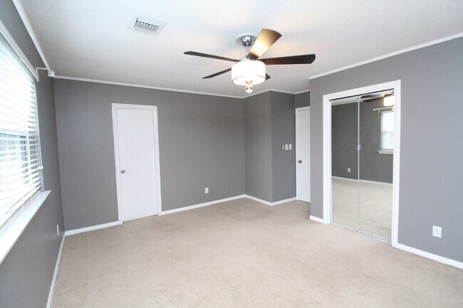 Building Photo - Pool Home with Office, Two Primary Suites ...